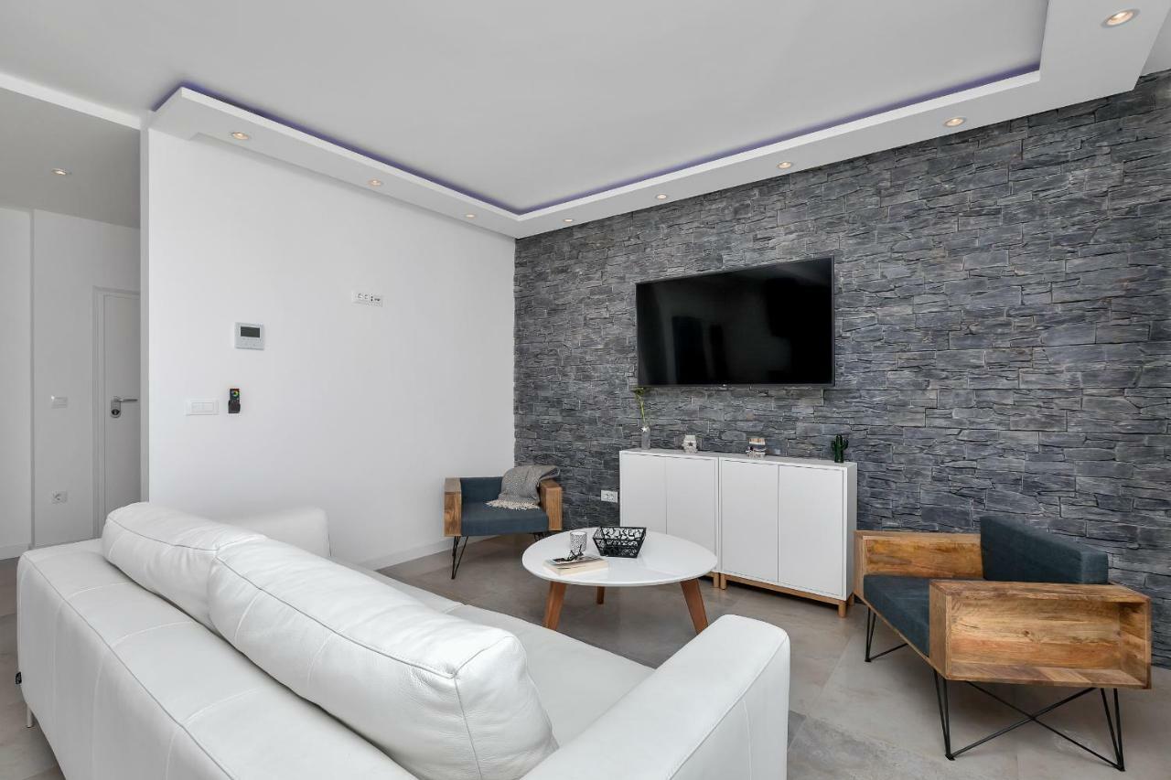 Penthouse Bella Vista Makarska Apartment Exterior photo