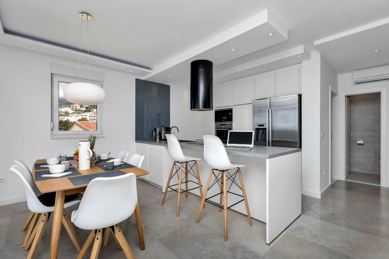 Penthouse Bella Vista Makarska Apartment Exterior photo